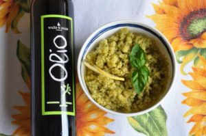 Cous cous integrale con pesto di agrumi