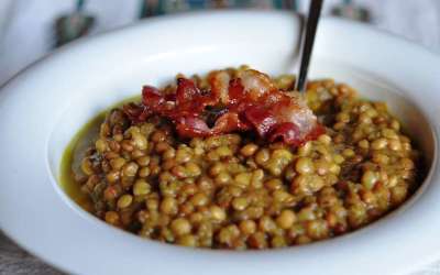 Zuppa di lenticchie al bacon: un tocco goloso nella dieta!